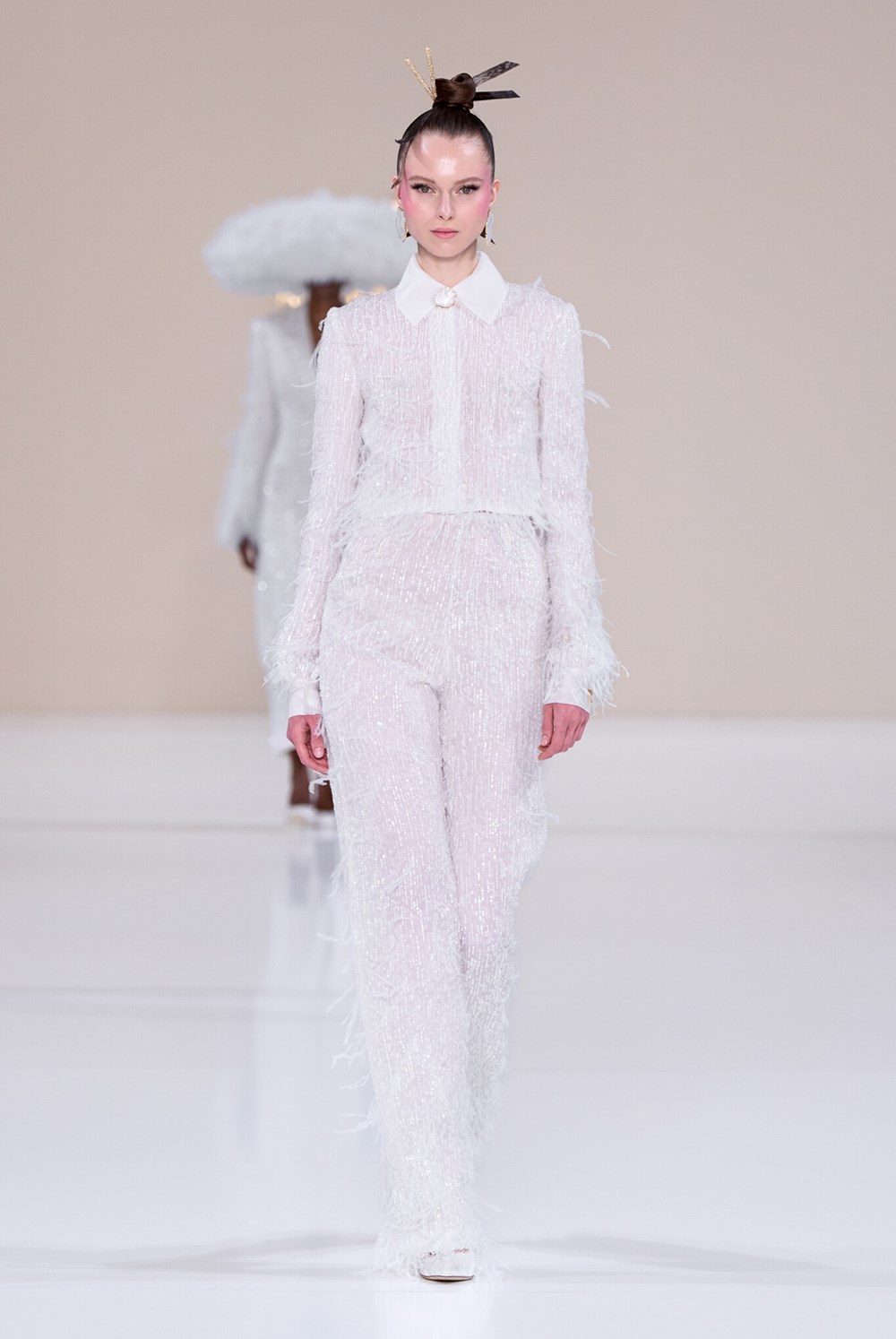 بدلات أنيقة لإطلالة مختلفة في شهر رمضان