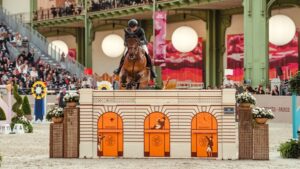 «Saut Hermès 2026».. خيول تسابق الريح بأناقة خالدة في قلب باريس