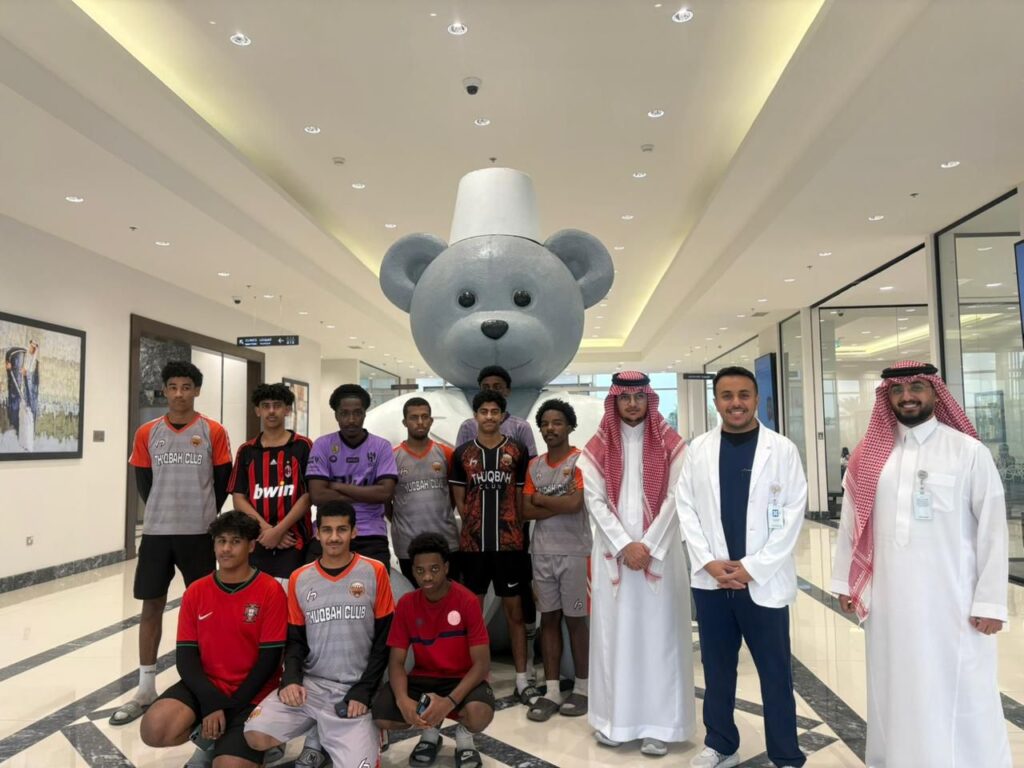 نادي الثقبة يطلق مبادرة ” ابتسامة الأبطال “