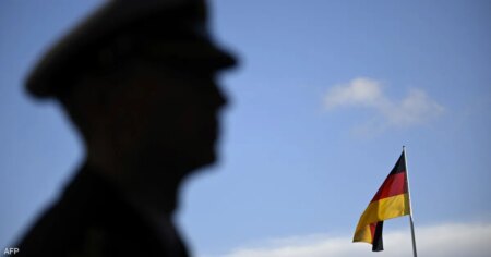 ألمانيا تشدد الخدمة العسكرية.. إذن مسبق للإقامة الخارج