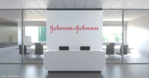 تراجع أرباح جونسون آند جونسون بـ 52% خلال الربع الأول