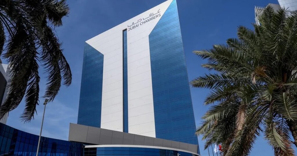 غرف دبي تبحث تعزيز الشراكات مع المجلس الصيني للتجارة