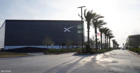 سبيس إكس تستهدف تقييما يتجاوز تريليوني دولار في طرحها العام