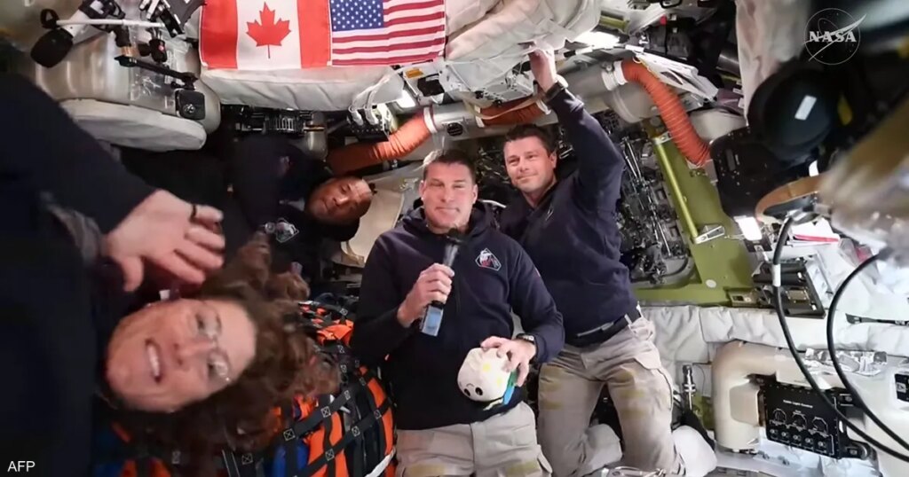 مهمة "أرتيميس 2".. رواد الفضاء يصلون إلى نطاق جاذبية القمر