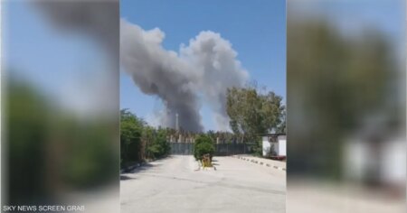 هجمات أميركية إسرائيلية تستهدف جزيرة خرج وجسورا في إيران