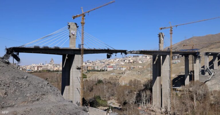 بعد تهديدات ترامب.. ماهي الجسور التي استهدفت داخل إيران؟