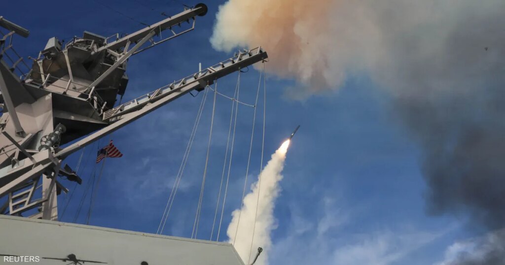 إدارة ترامب تطالب شركات السيارات بتصنيع أسلحة