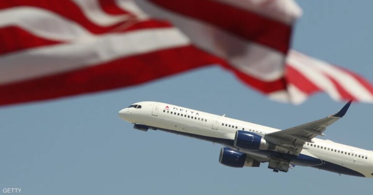 "دلتا إيرلاينز" ترفع رسوم الحقائب بسبب زيادة أسعار الوقود