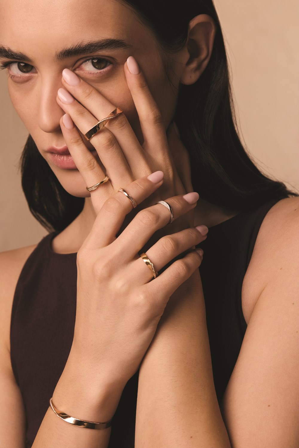 عائشة راشد: «أرقى» مجوهرات خالدة و«فن ثقافي يُرتدى»