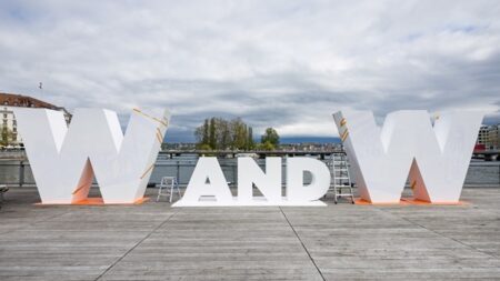 جنيف تنبض بالوقت.. انطلاق معرض «Watches and Wonders 2026» بنسخة استثنائية