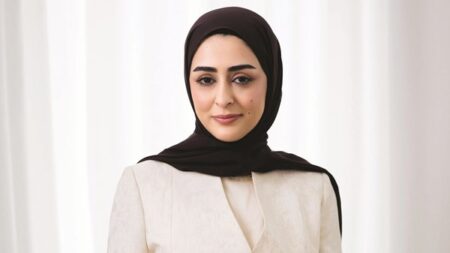 زهرة علي: التطريز والأعمال اليدوية جزء من هويتنا