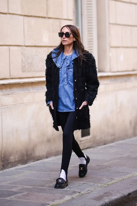 بنطلون الـ«Stirrup» يعود إلى الواجهة.. صيحة قديمة بروح جديدة