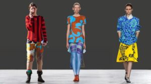 «Printmaxxing».. اتجاه جديد في عالم الموضة الأنيقة يطيح بالفخامة الهادئة