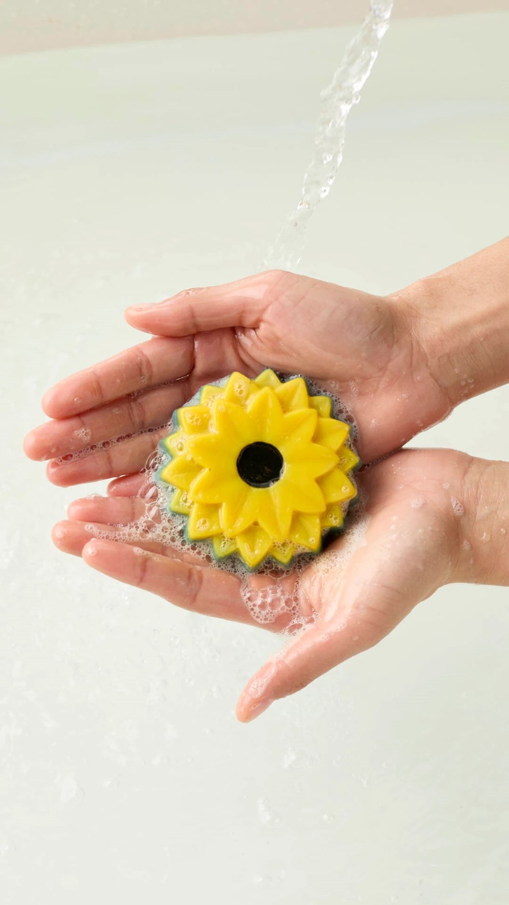 الموضة والأزياء تعزز صحتكِ العقلية.. اكتشفي تأثيرها