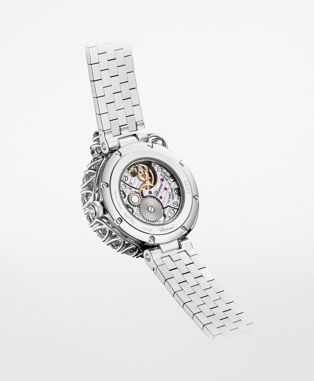 شوبارد.. صياغة الزمن ببريق الأنوثة الخالدة