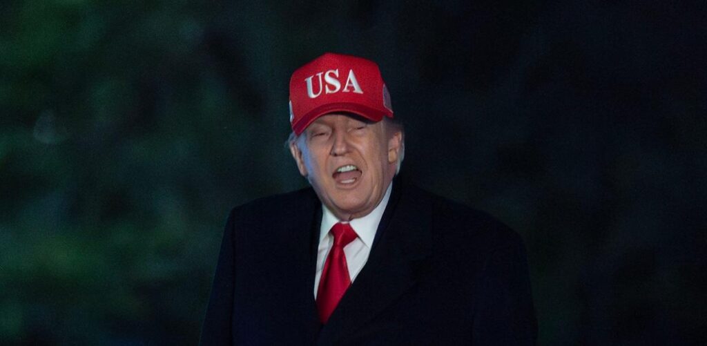 ترامب.. رسائل متناقضة بشأن المفاوضات مع إيران