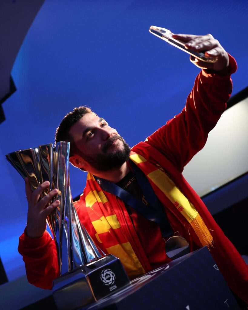 بقيادة أبو مكة.. القادسية بطلاً للدوري السعودي الإلكتروني للمحترفين ويصل للعالمية