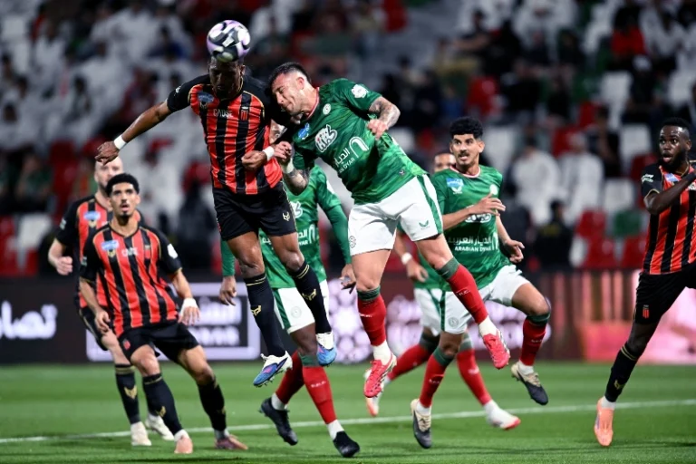 ريمونتادا مثيرة تمنح الرياض فوزًا ثمينًا أمام الاتفاق