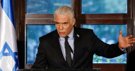 زعيم المعارضة الإسرائيلية يهاجم الاتفاق المرتقب مع إيران