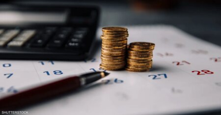 3 دروس استثمارية أساسية يجب أن يتعلمها الأبناء في سن مبكرة