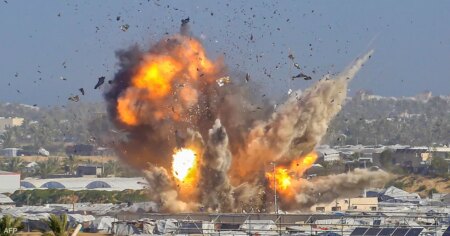 قصف مدفعي يستهدف شرقي غزة ومخيم البريج ومقتل شخصين في الضفة الغربية قصف مدفعي يستهدف شرقي غزة ومخيم البريج ومقتل شخصين في الضفة الغربية