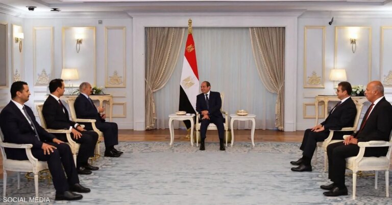 السيسي وحفتر يبحثان تعزيز استقرار ليبيا ودعم جهود السلم والأمن السيسي وحفتر يبحثان تعزيز استقرار ليبيا ودعم جهود السلم والأمن