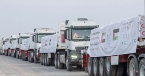 قوافل إماراتية ضمن عملية "الفارس الشهم 3" تدخل غزة محملة بـ 800 طن من المساعدات