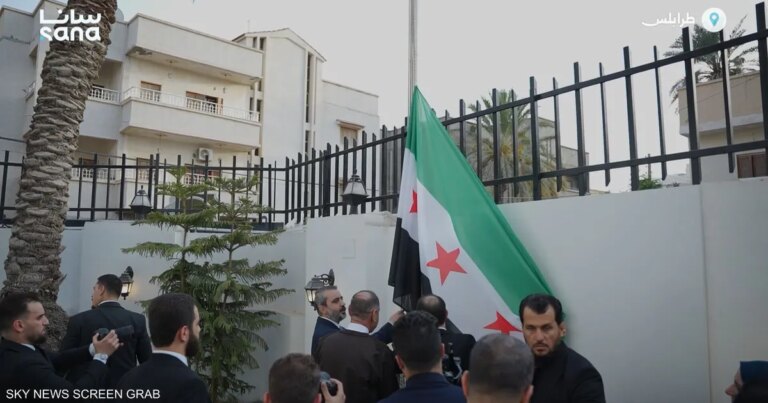 سوريا تستأنف نشاط سفارتها في ليبيا بعد إغلاق دام 14 عاماً