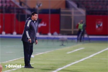 طارق العشري: دفاع الأهلي استحق المراجعة.. وهذا اللاعب هو البديل الأمثل لمعلول