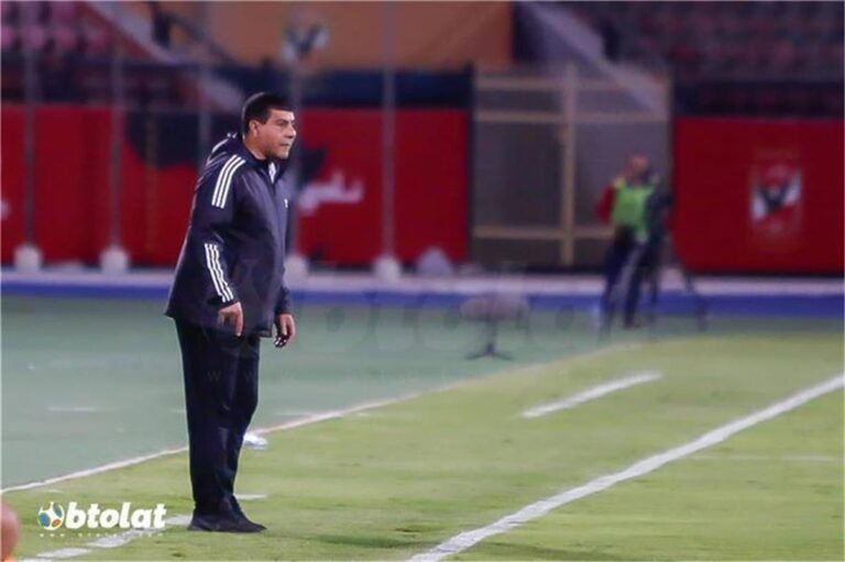 طارق العشري: دفاع الأهلي استحق المراجعة.. وهذا اللاعب هو البديل الأمثل لمعلول