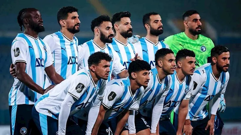 الكاف يعلن طاقم تحكيم مباراة بيراميدز وجورماهيا في دوري أبطال أفريقيا