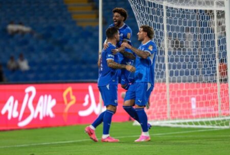 الهلال يتخطى الرائد بثنائية ويبلغ الدور التالي في كأس الملك الهلال يتخطى الرائد بثنائية ويبلغ الدور التالي في كأس الملك