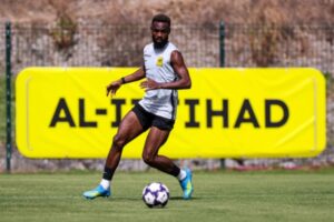 الاتحاد يعلن طبيعة إصابة الشنقيطي رسمياً