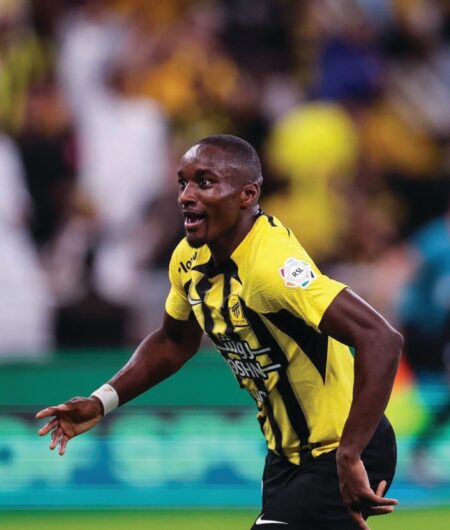 الاتحاد يبدأ رحلة البحث عن بديل لموسى ديابي