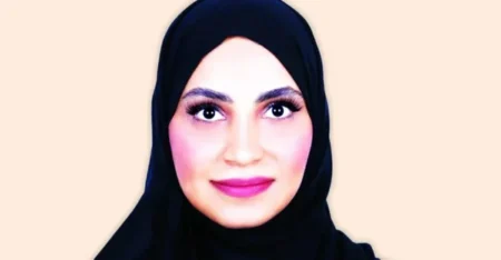 الثلث الديواني: جماليات الخط العربي في أبهى تجلياتها