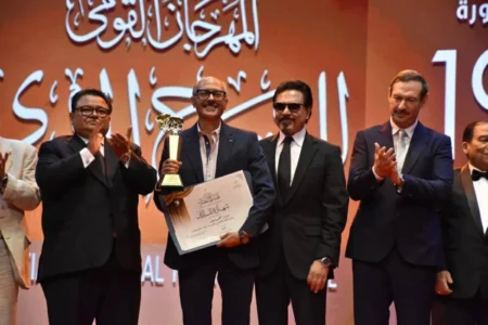 «متولي وشفيقة» يتوج بجائزة أفضل عرض في مهرجان المسرح المصري «متولي وشفيقة» يتوج بجائزة أفضل عرض في مهرجان المسرح المصري