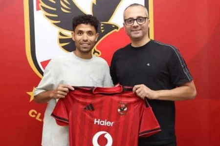 الأهلي يتعاقد مع توفيق محمد لخمسة مواسم بديلاً للمصاب بلعمري