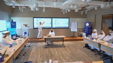 دائرة التنمية الاقتصادية بالشارقة تعزز نهج صنع القرار القائم على البيانات دائرة التنمية الاقتصادية بالشارقة تعزز نهج صنع القرار القائم على البيانات