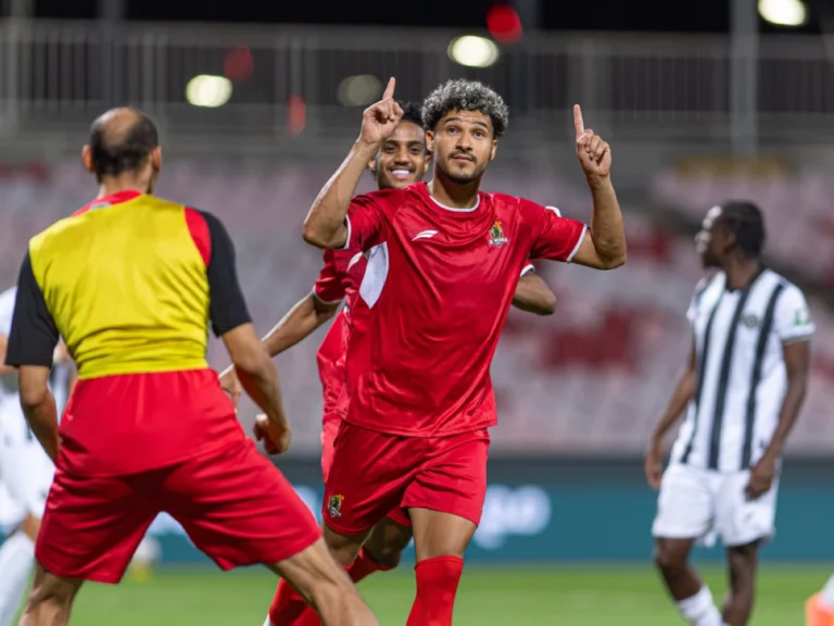 الشباب يودع كأس الملك السعودي مبكراً في أولى مفاجآت البطولة