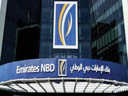 بنك الإمارات دبي الوطني يقود جهود خفض الانبعاثات الكربونية بنك الإمارات دبي الوطني يقود جهود خفض الانبعاثات الكربونية