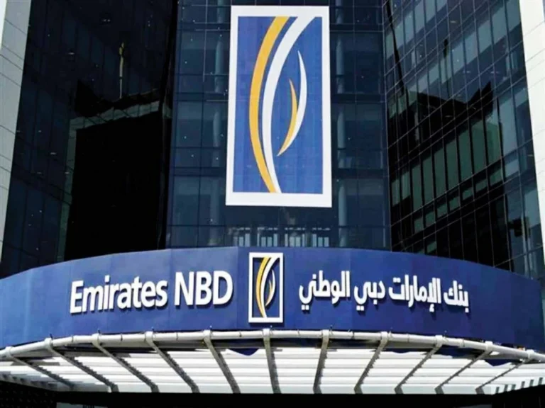 بنك الإمارات دبي الوطني يقود جهود خفض الانبعاثات الكربونية