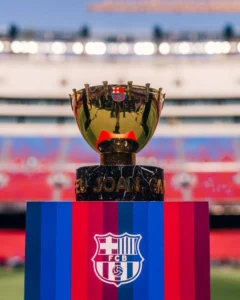 برشلونة ينهي الشوط الأول متقدماً على الأهلي بثنائية حمزة ورافينيا في كأس خوان جامبر