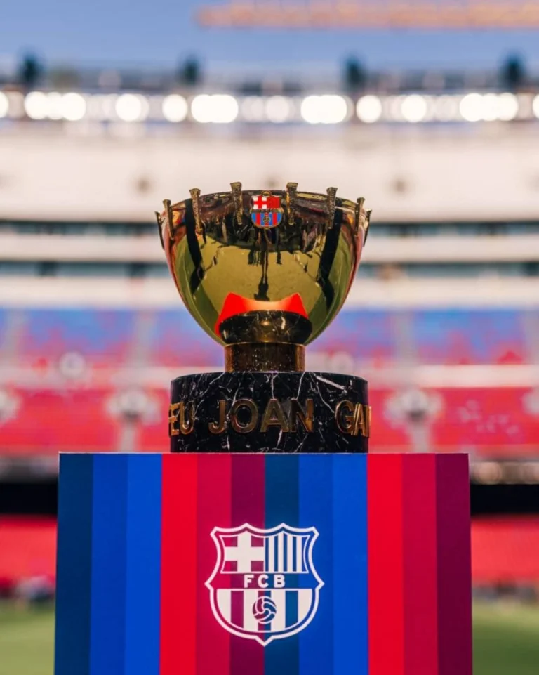 برشلونة ينهي الشوط الأول متقدماً على الأهلي بثنائية حمزة ورافينيا في كأس خوان جامبر برشلونة ينهي الشوط الأول متقدماً على الأهلي بثنائية حمزة ورافينيا في كأس خوان جامبر