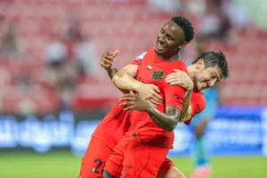 العين يتغلب على خورفكان وشباب الأهلي يتخطى عقبة الظفرة في دوري أدنوك للمحترفين