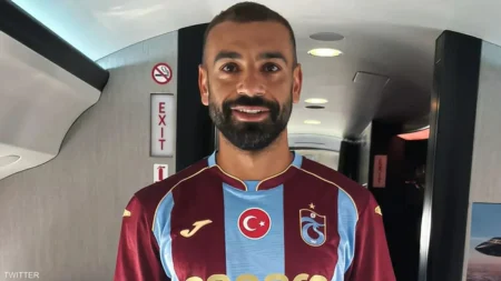 محمد صلاح يفتتح سجله التهديفي مع طرابزون في شباك باشاك شهير