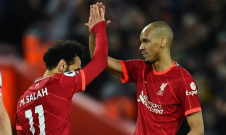 نجم ليفربول السابق يزامل محمد صلاح في طرابزون سبور