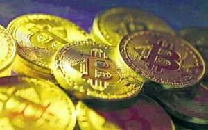 البيتكوين تتجاوز 81 ألف دولار والإيثر تسجل أعلى مستوى لها منذ مطلع العام