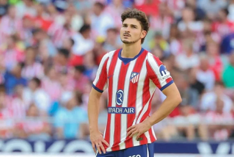 أتلتيكو مدريد وبرشلونة في مواجهة ساخنة للظفر بخدمات ألفاريز أتلتيكو مدريد وبرشلونة في مواجهة ساخنة للظفر بخدمات ألفاريز
