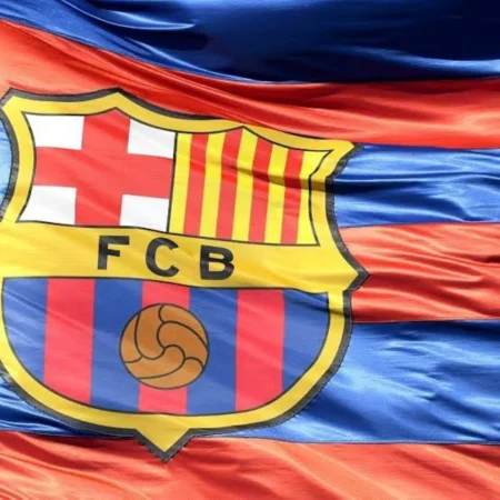 قرعة دوري أبطال أوروبا تضع برشلونة في مواجهات نارية
