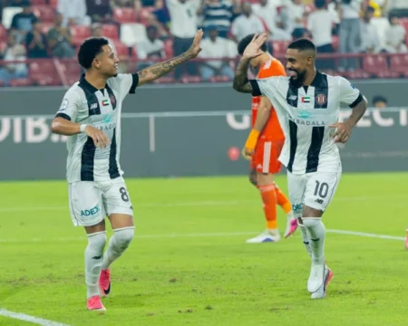 العين يهزم النصر 2-1 ويواصل تحطيم أرقامه القياسية في دوري أدنوك العين يهزم النصر 2-1 ويواصل تحطيم أرقامه القياسية في دوري أدنوك